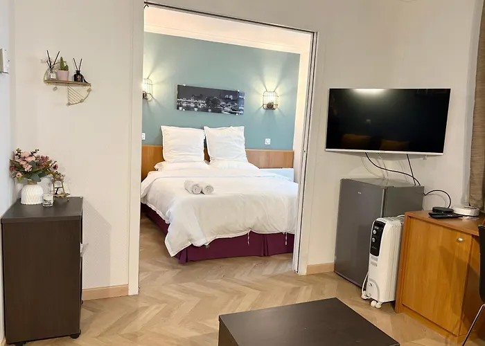 Cosy Appartement 2P Avec Balcon Paris La Defense Parking Gratuit
