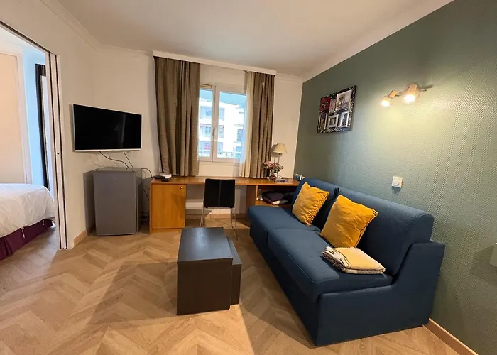 Cosy Appartement 2P Avec Balcon Paris La Defense Parking Gratuit